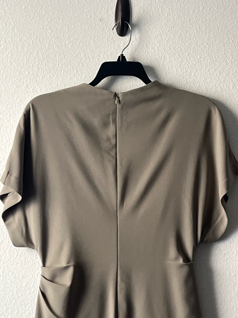 H&M Cute Taupe Draped Short-Sleeve Mini Dress, Size M - Picture 8 of 13